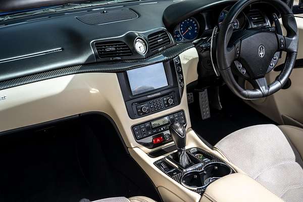 2016 Maserati GranCabrio Sport M145