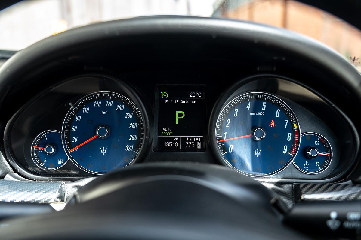 2016 Maserati GranCabrio Sport M145