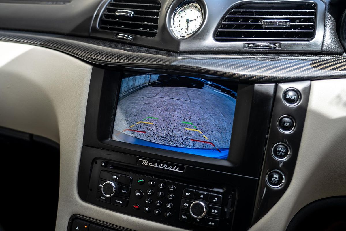 2016 Maserati GranCabrio Sport M145