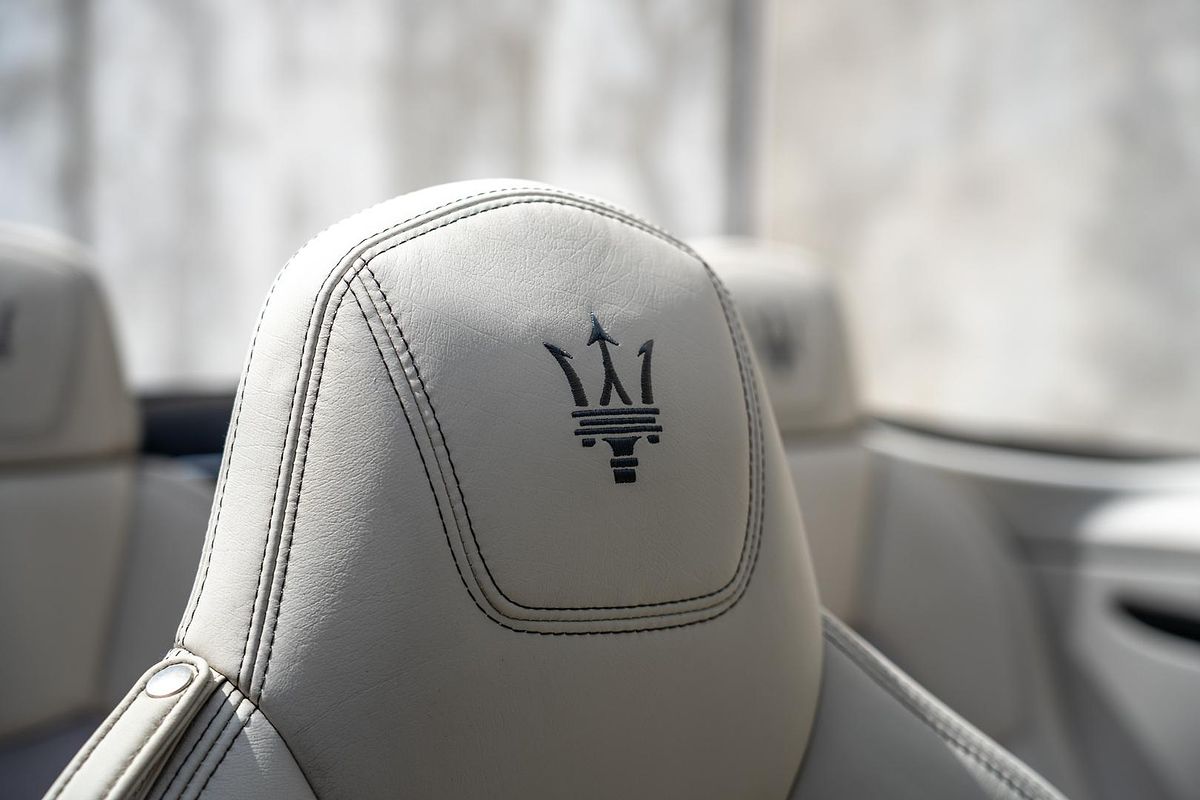 2016 Maserati GranCabrio Sport M145