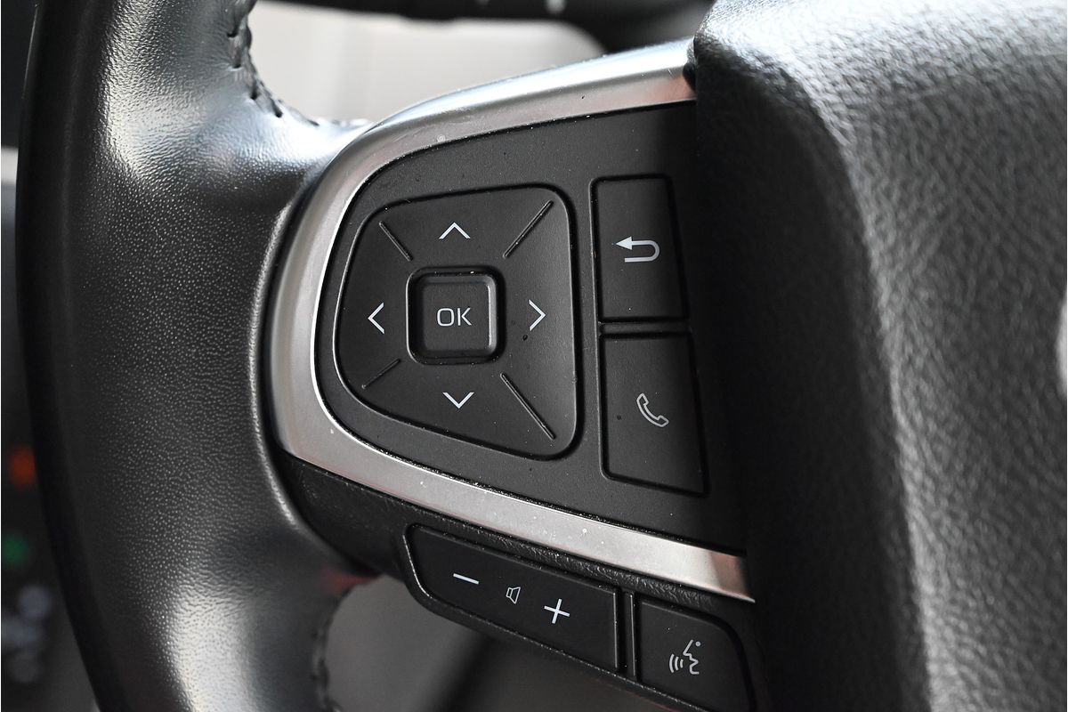 2019 Toyota Hiace Commuter GDH322R ELWB High Roof