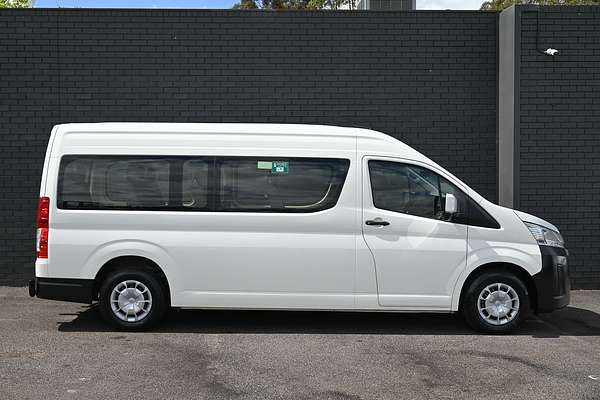 2019 Toyota Hiace Commuter GDH322R ELWB High Roof