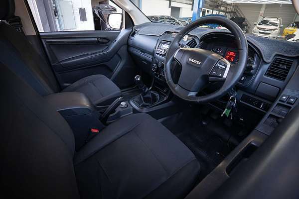 2013 Isuzu D-MAX SX 4X4