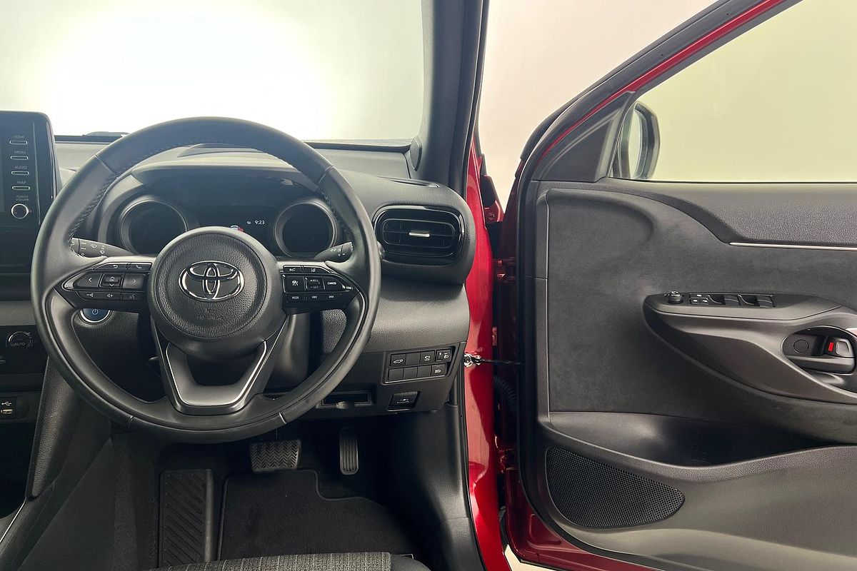 2023 Toyota Yaris Cross Urban MXPJ10R