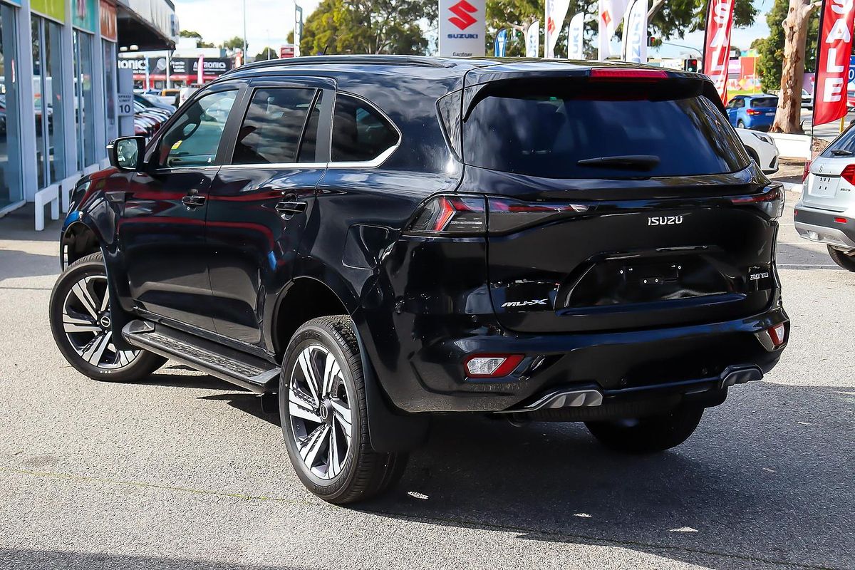 2025 Isuzu MU-X LS-T
