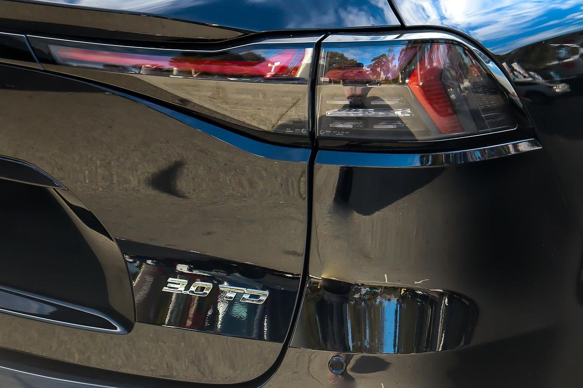 2025 Isuzu MU-X LS-T