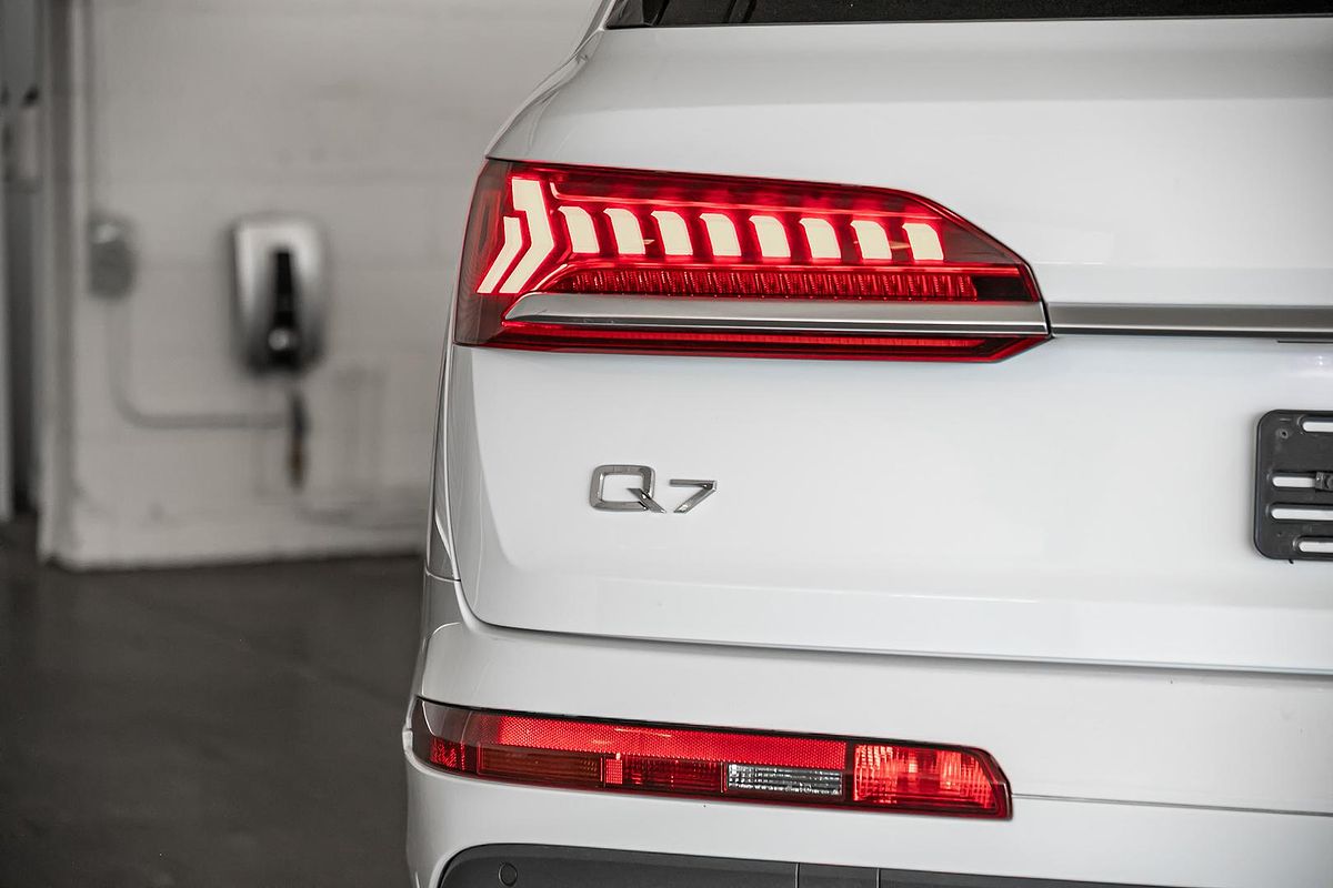 2023 Audi Q7 45 TDI 4M