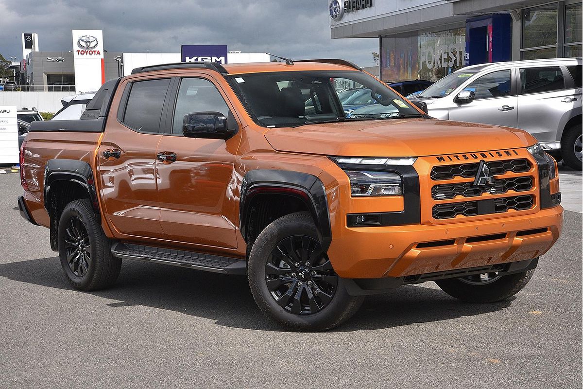 2025 Mitsubishi Triton GSR MV 4X4
