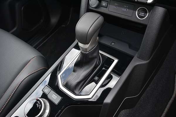 2025 Mitsubishi Triton GSR MV 4X4