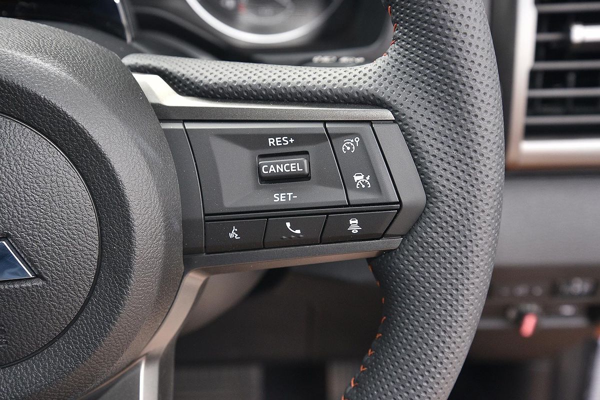 2025 Mitsubishi Triton GSR MV 4X4