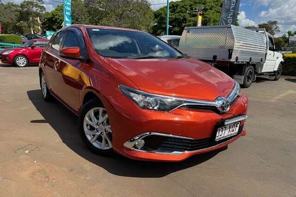 2017 Toyota Corolla SX ZRE182R