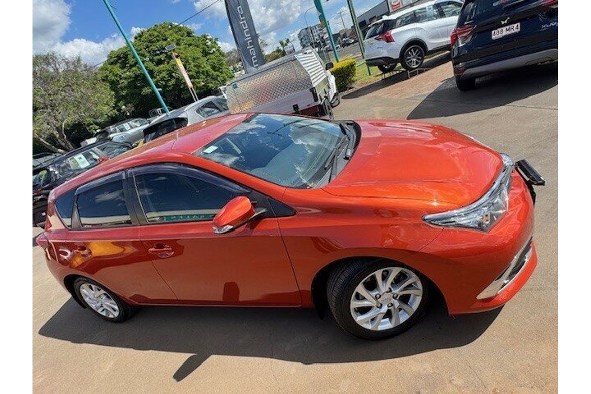 2017 Toyota Corolla SX ZRE182R