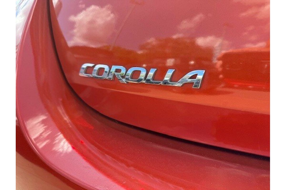 2017 Toyota Corolla SX ZRE182R