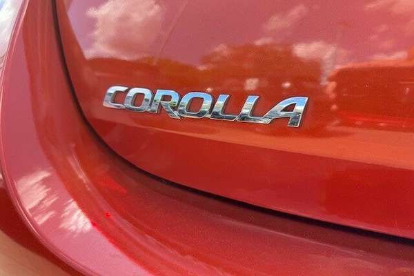 2017 Toyota Corolla SX ZRE182R