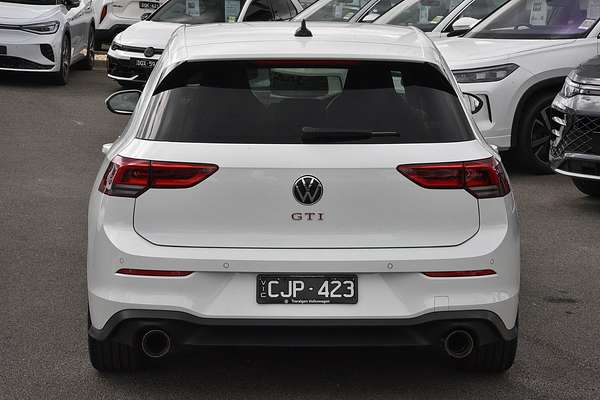 2022 Volkswagen Golf GTI 8