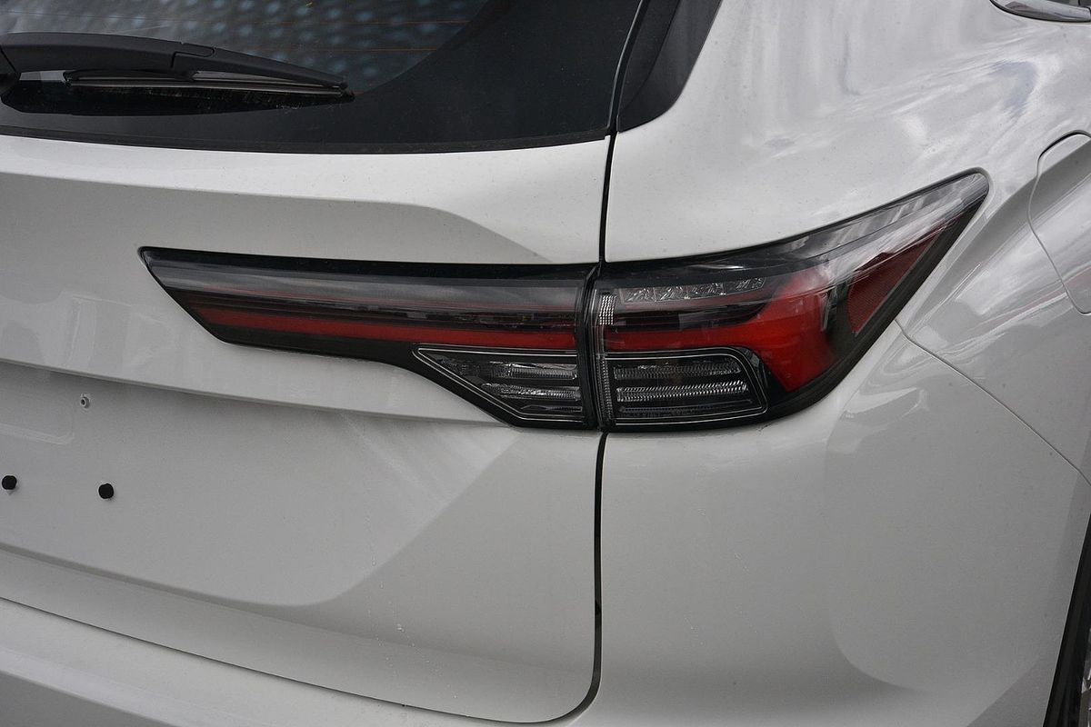 2025 Mitsubishi Outlander ES ZM
