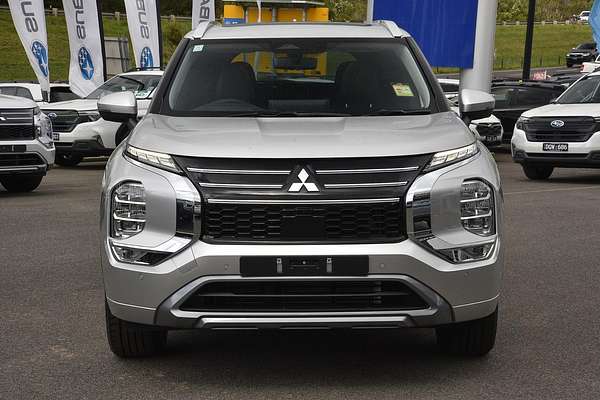 2025 Mitsubishi Outlander Exceed ZM