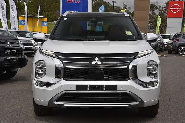 2025 Mitsubishi Outlander Exceed Tourer ZM