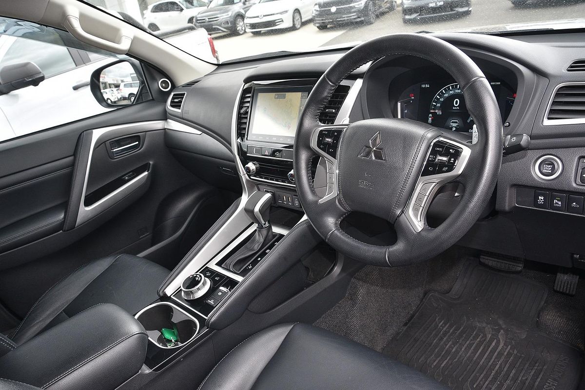 2022 Mitsubishi Pajero Sport Exceed QF