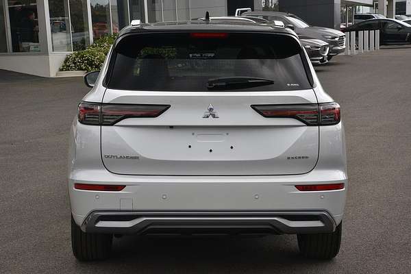 2025 Mitsubishi Outlander Exceed Tourer ZM