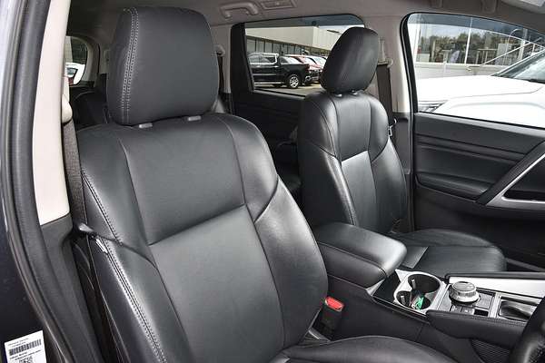 2022 Mitsubishi Pajero Sport Exceed QF