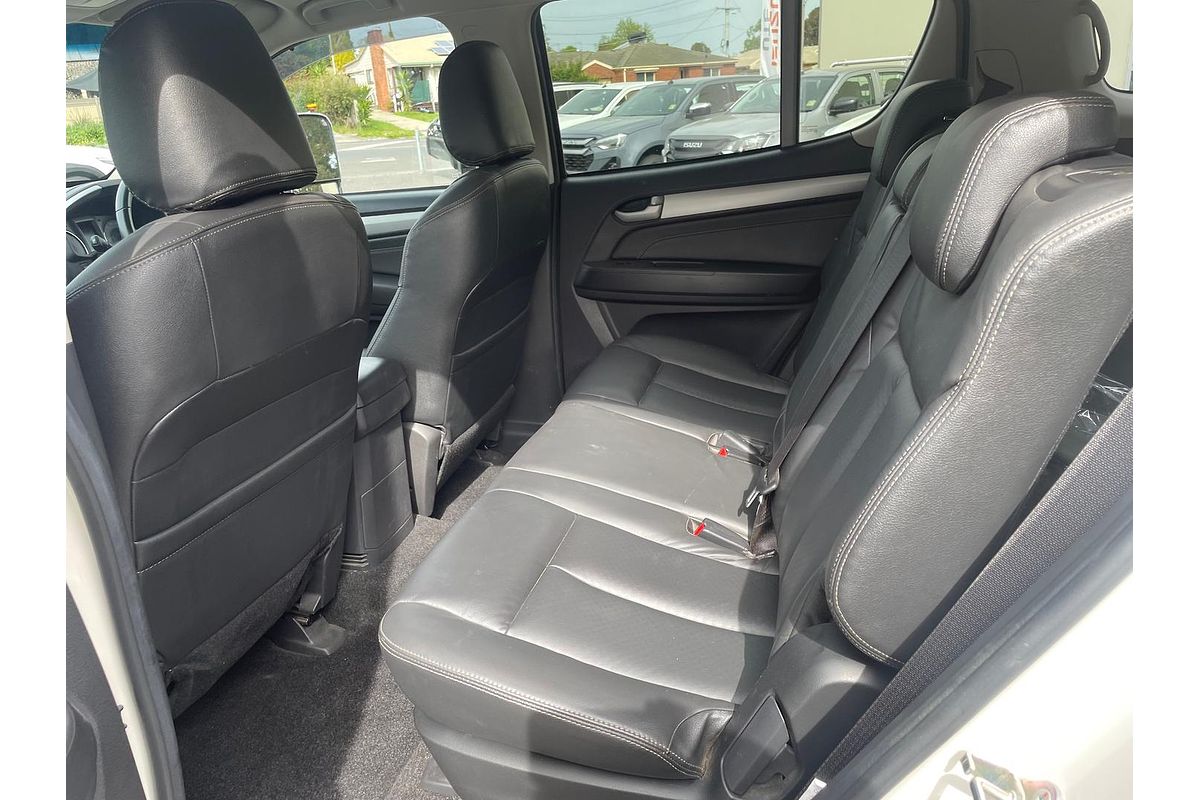 2014 Isuzu MU-X LS-T