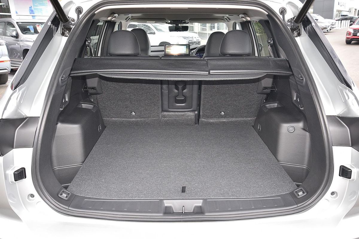 2025 Mitsubishi Outlander Exceed ZM