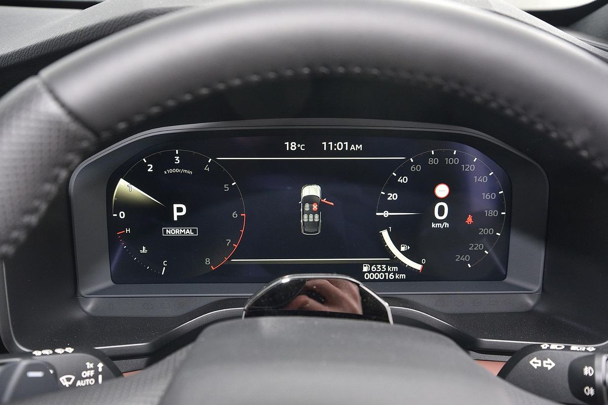 2025 Mitsubishi Outlander Exceed Tourer ZM