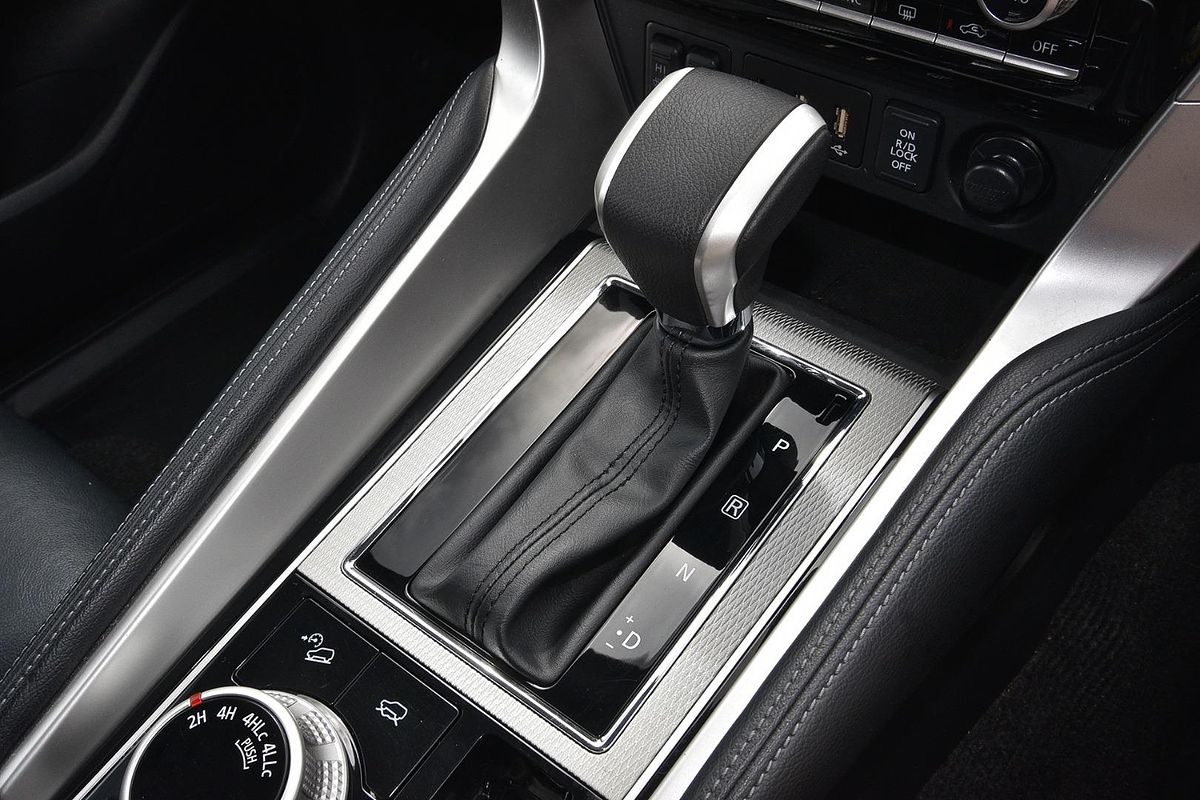 2022 Mitsubishi Pajero Sport Exceed QF