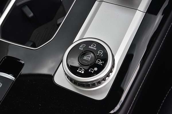 2025 Mitsubishi Outlander Exceed ZM