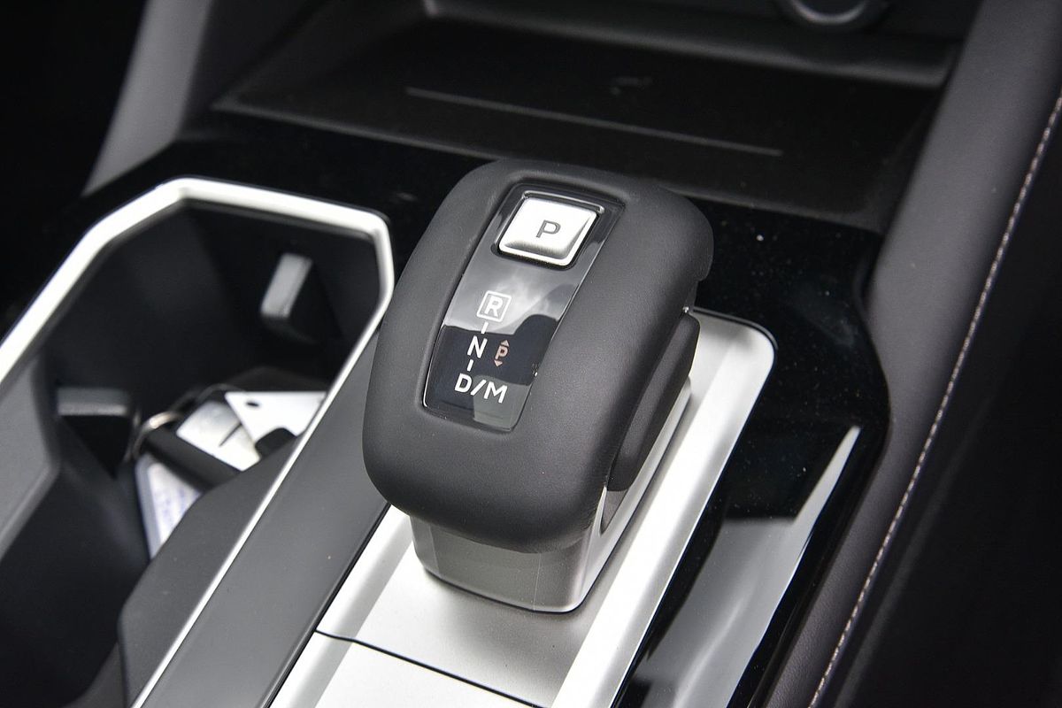 2025 Mitsubishi Outlander Exceed ZM