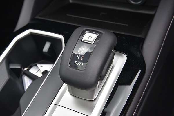 2025 Mitsubishi Outlander Exceed ZM