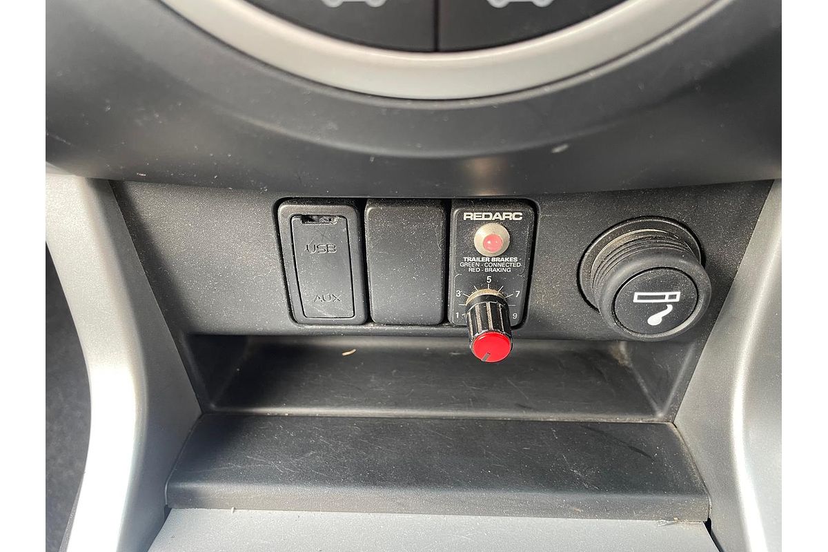 2014 Isuzu MU-X LS-T