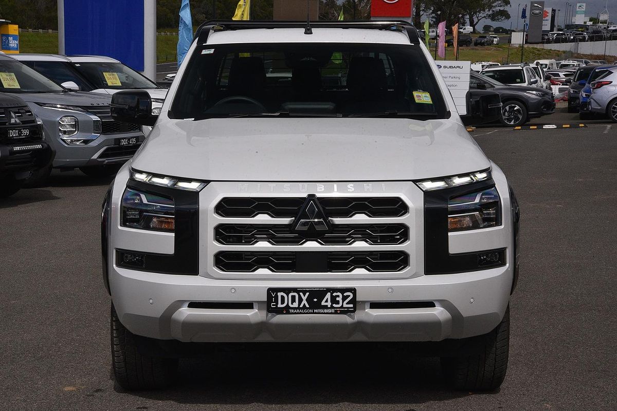 2025 Mitsubishi Triton GSR MV 4X4