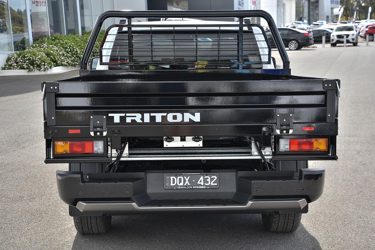 2025 Mitsubishi Triton GSR MV 4X4