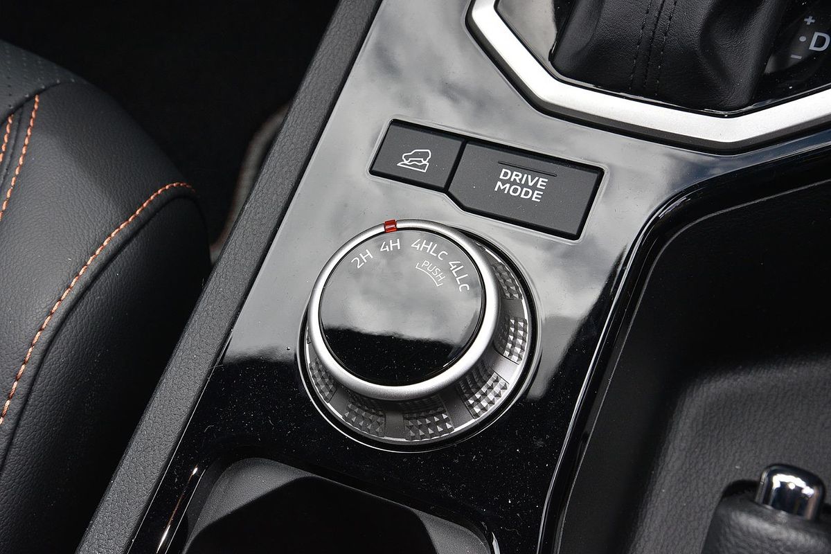 2025 Mitsubishi Triton GSR MV 4X4