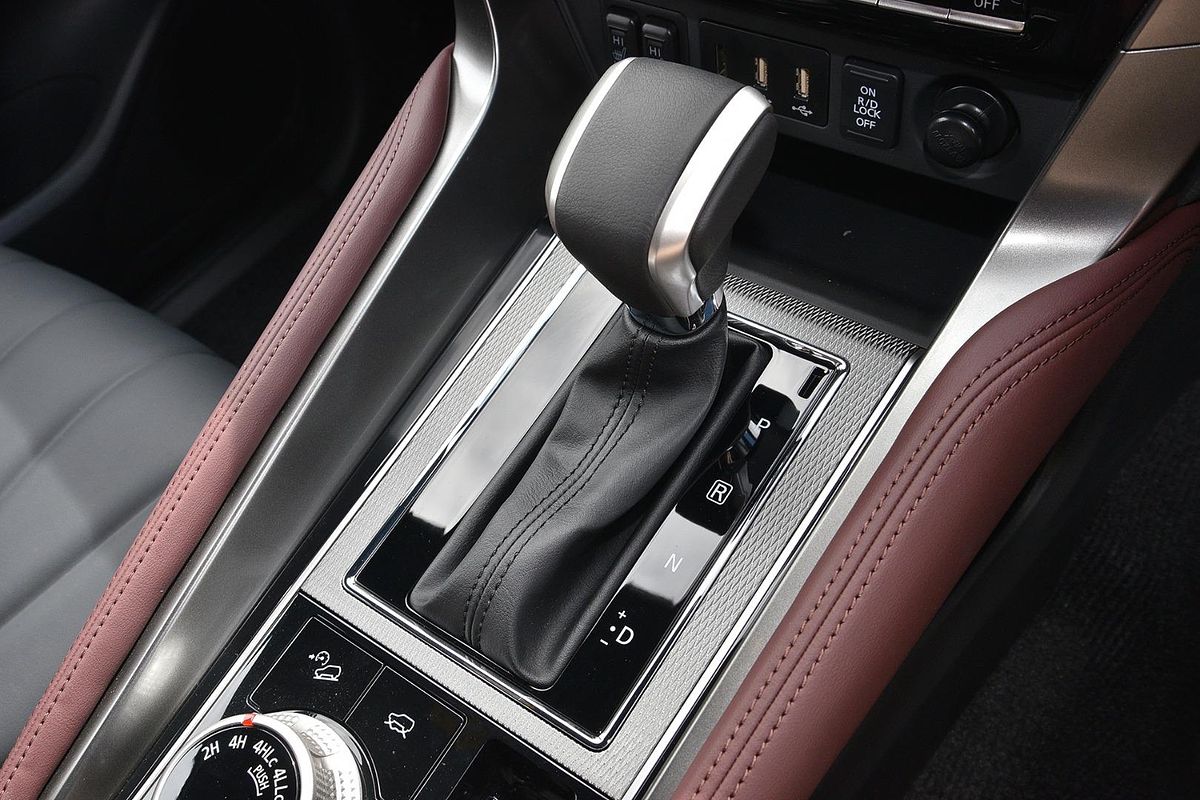 2025 Mitsubishi Pajero Sport GSR QG