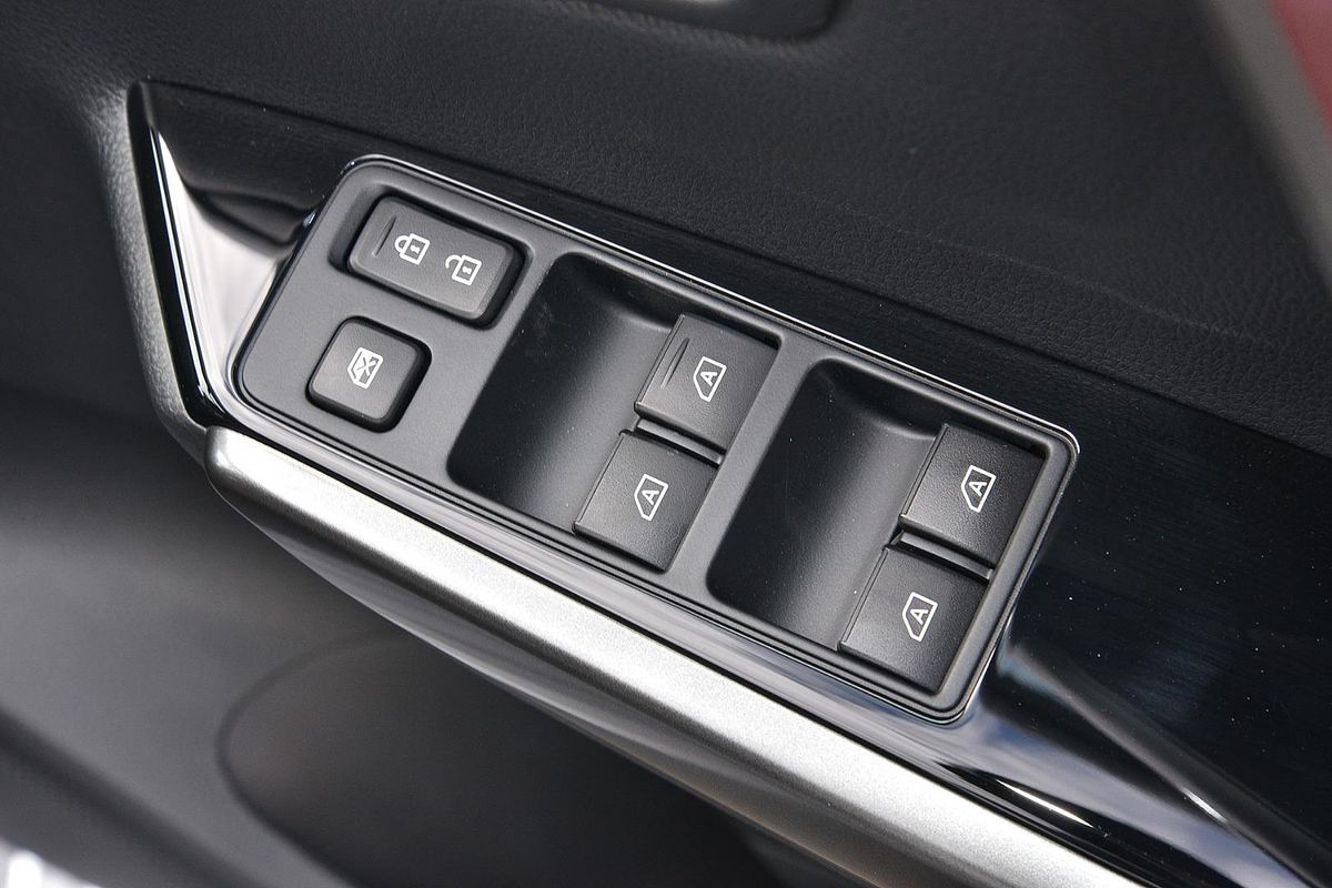 2025 Mitsubishi Pajero Sport GSR QG