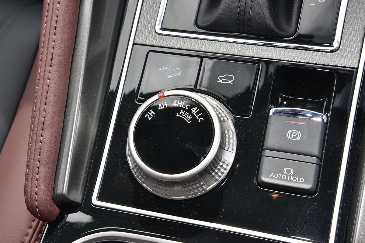 2025 Mitsubishi Pajero Sport GSR QG