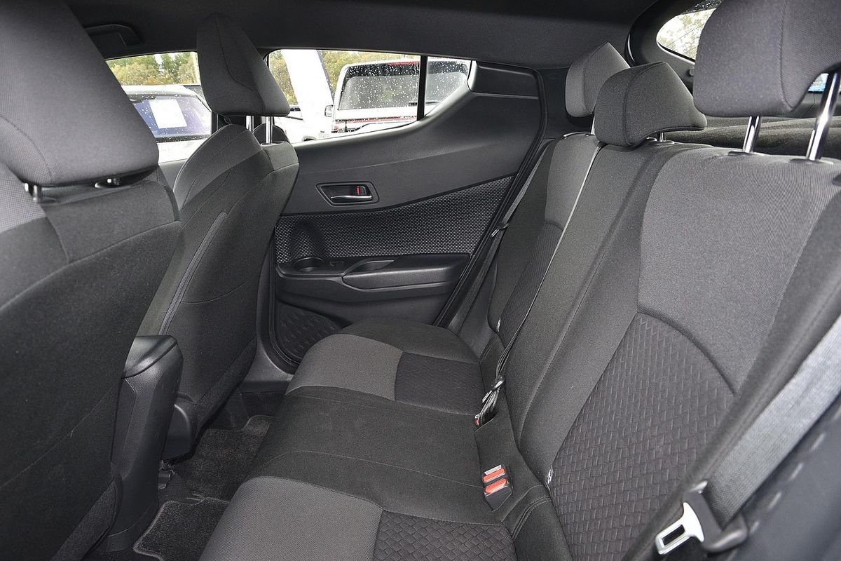 2020 Toyota C-HR GXL NGX10R
