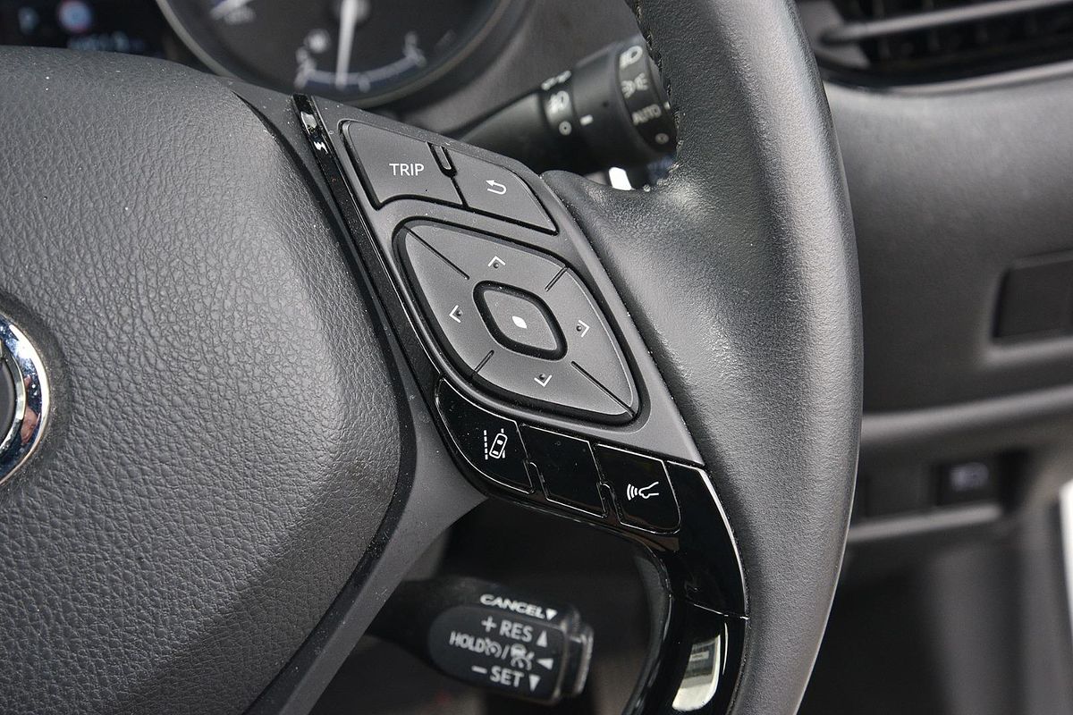 2020 Toyota C-HR GXL NGX10R