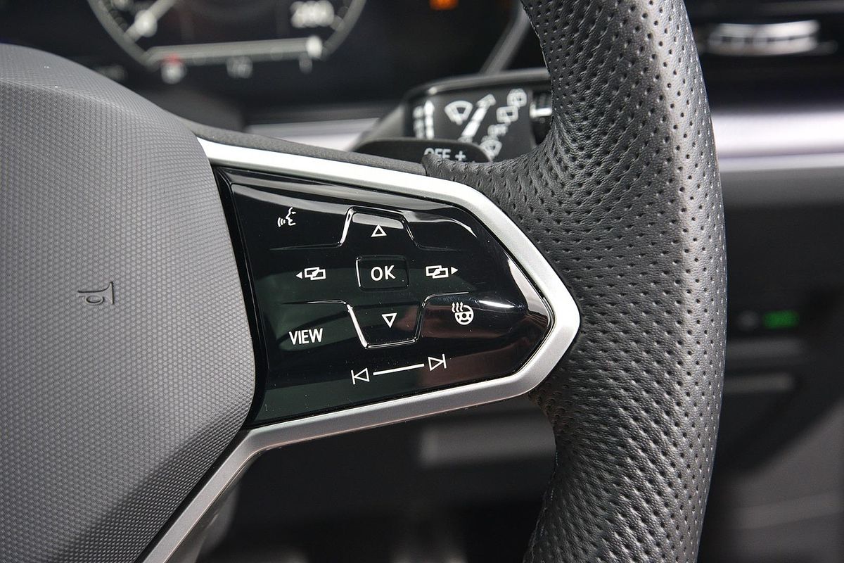 2022 Volkswagen Touareg 210TDI R-Line CR