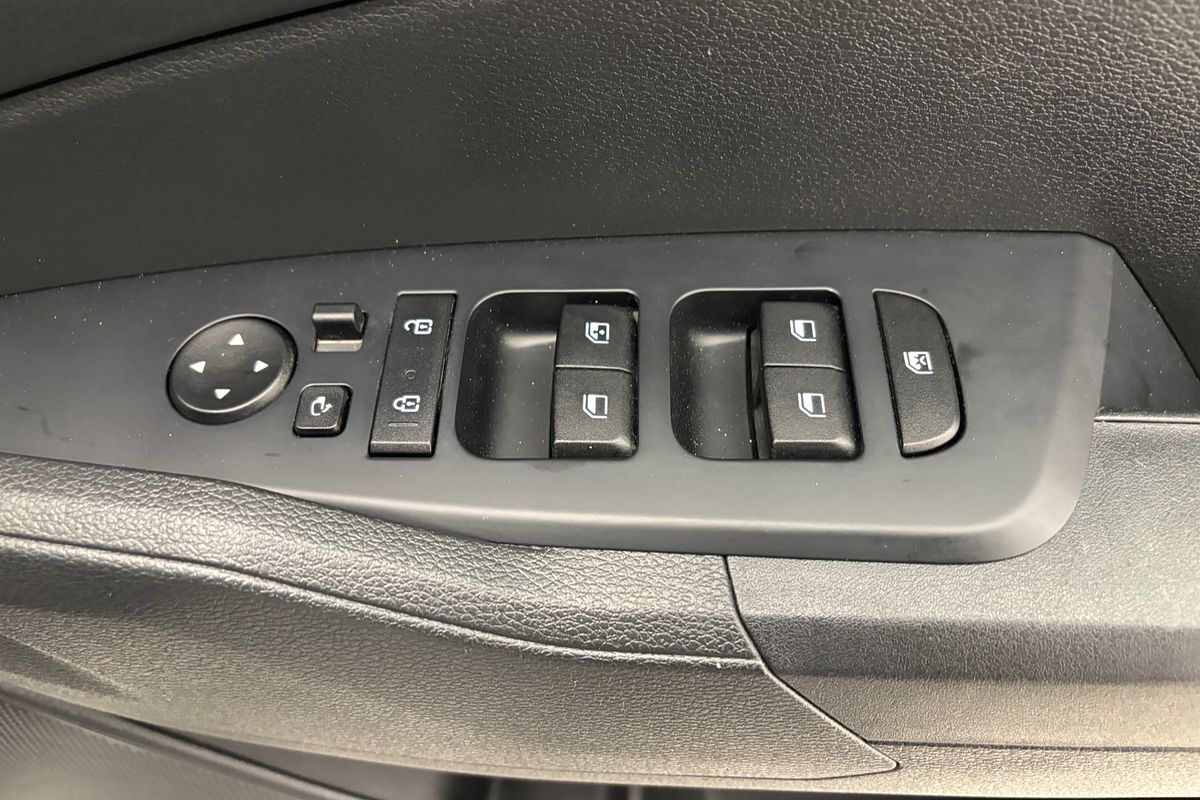 2024 Kia Sportage S NQ5