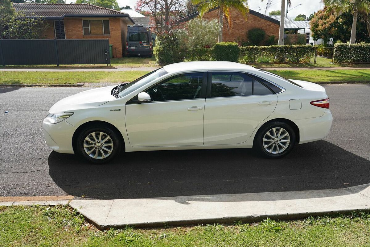 2017 Toyota Camry Altise AVV50R