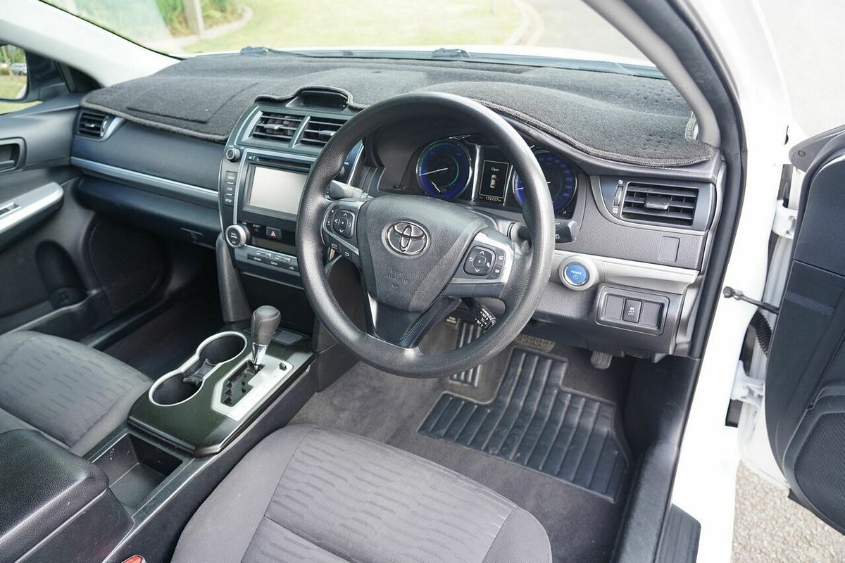 2017 Toyota Camry Altise AVV50R