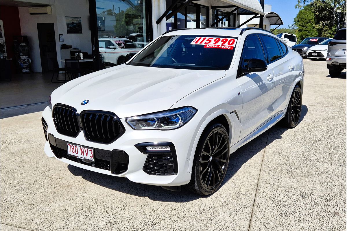 2019 BMW X6 M50i G06