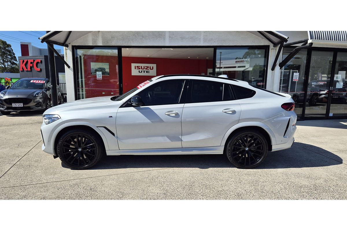 2019 BMW X6 M50i G06