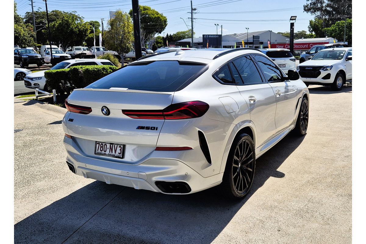 2019 BMW X6 M50i G06