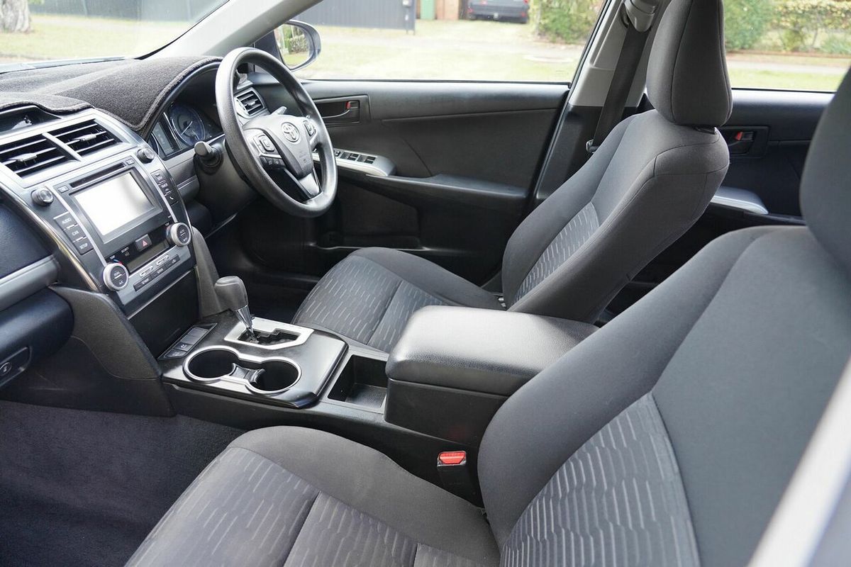 2017 Toyota Camry Altise AVV50R