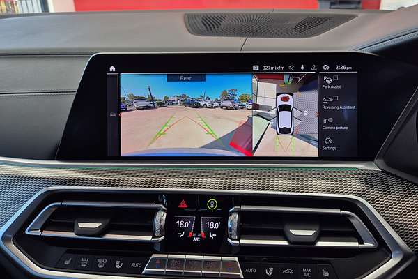 2019 BMW X6 M50i G06